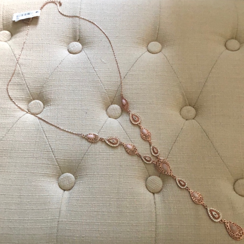 Rose blush Y- neck necklace